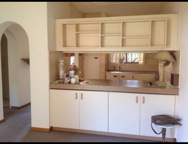 1 BEDROOM APARTMENT FOR SALE IN PIETERMARITZBURG CENTRAL